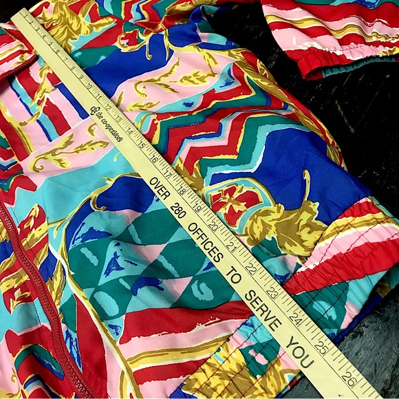 Fun Colourful Windbreaker! - Picture 6 of 10